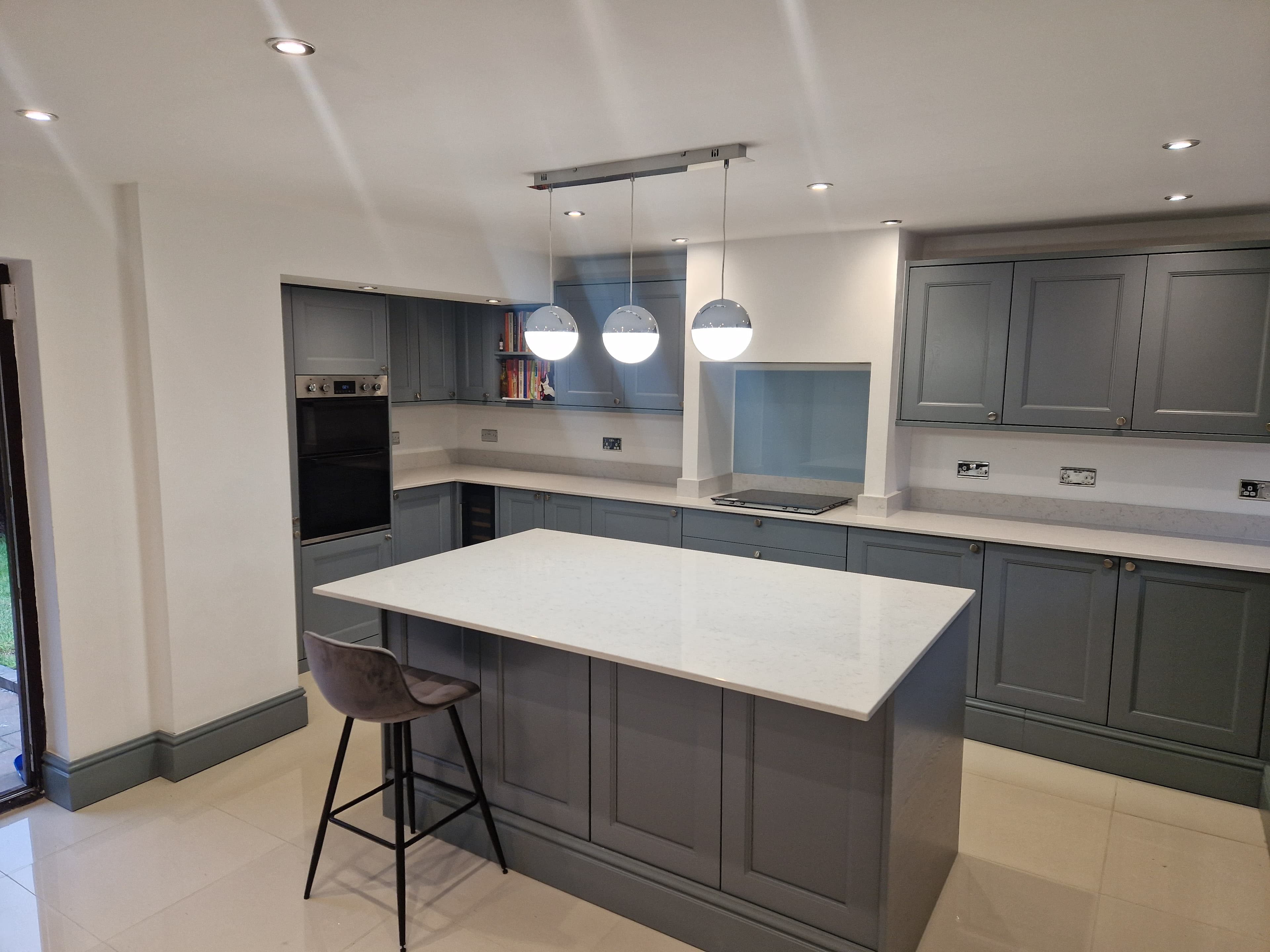 Modern fitted kitchen with island
